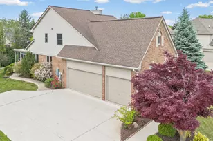9094 Woodgrove Dr, Plymouth, MI 48170 - Photo 5