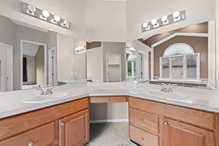 9094 Woodgrove Dr, Plymouth, MI 48170 - Photo 29