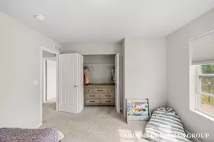 2130 Kensington Park Cir, Holland, MI 49423 - Photo 31