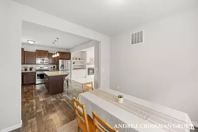 2130 Kensington Park Circle, Holland, MI 49423 - Photo 17