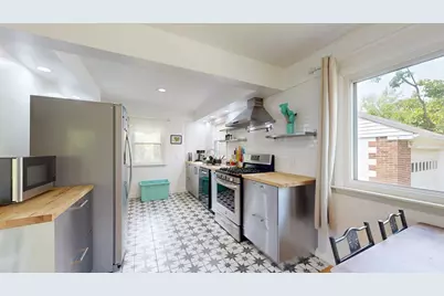 1810 E Stadium Boulevard, Ann Arbor, MI 48104 - Photo 11
