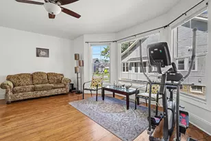 144 E 16th St, Holland, MI 49423 - Photo 7