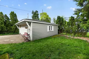 32388 Arlington Dr, Beverly Hills, MI 48025 - Photo 39