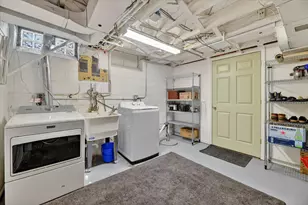 32388 Arlington Dr, Beverly Hills, MI 48025 - Photo 33