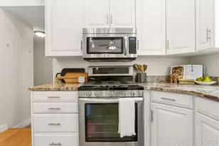 145 Bay Meadows Dr, Holland, MI 49424 - Photo 13