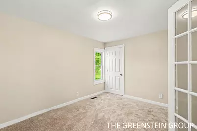 301 E North Street, Greenville, MI 48838 - Photo 25