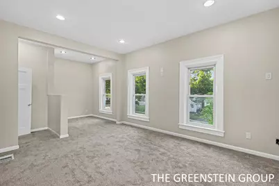 215 W Grove Street, Greenville, MI 48838 - Photo 11