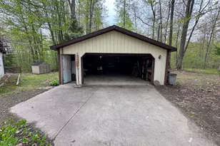 2081 Deer Lake Rd, Harrison, MI 48625 - Photo 27
