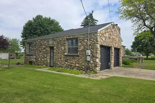68482 White School Rd, Sturgis, MI 49091 - Photo 5