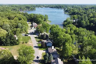 12167 Reyburn Dr NE, Sparta, MI 49345 - Photo 9