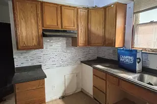 1991 Lawrence St, Detroit, MI 48206 - Photo 7