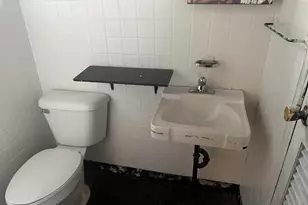 19601 Hamburg St, Detroit, MI 48205 - Photo 11