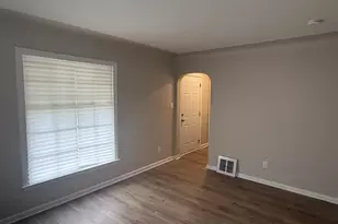 19601 Hamburg St, Detroit, MI 48205 - Photo 3