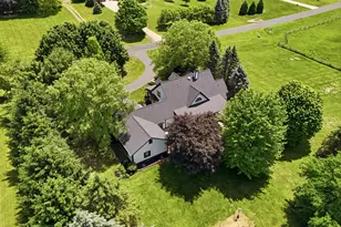 9835 Oak Pointe Ln, Northville, MI 48167 - Photo 45