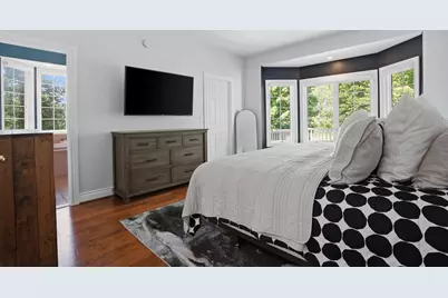9835 Oak Pointe Lane, Northville, MI 48167 - Photo 21