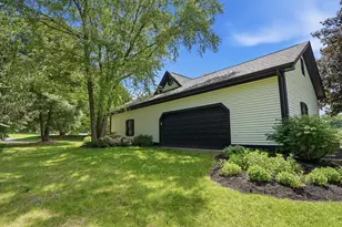 9835 Oak Pointe Ln, Northville, MI 48167 - Photo 39