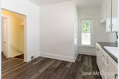 2023 Henry Street, Muskegon, MI 49441 - Photo 11