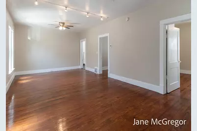 2023 Henry Street, Muskegon, MI 49441 - Photo 9