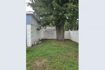 2023 Henry Street, Muskegon, MI 49441 - Photo 31