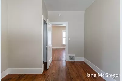 2023 Henry Street, Muskegon, MI 49441 - Photo 21