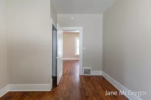 2023 Henry St, Muskegon, MI 49441 - Photo 21