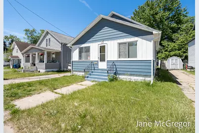 2023 Henry Street, Muskegon, MI 49441 - Photo 35