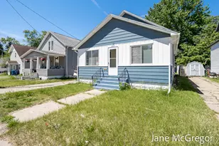 2023 Henry St, Muskegon, MI 49441 - Photo 33