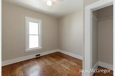 2023 Henry Street, Muskegon, MI 49441 - Photo 19
