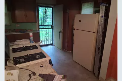 2313 Glenwood Avenue, Saginaw, MI 48601 - Photo 5