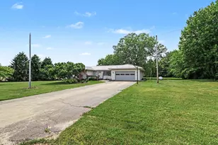 62852 Territorial Rd, Lawrence, MI 49064 - Photo 3