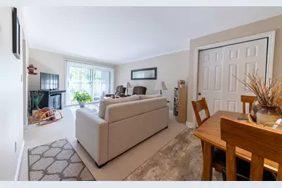 3392 Devonwood Hills NE #A, Grand Rapids, MI 49525 - Photo 5