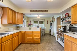 72354 M-43, South Haven, MI 49090 - Photo 15