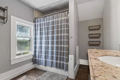 516 W Grand Street, Hastings, MI 49058 - Photo 5