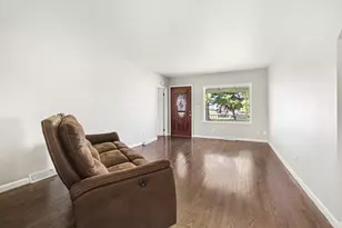 28269 Goddard Rd, Romulus, MI 48174 - Photo 3