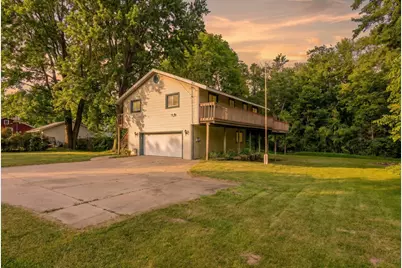 304 N Augusta Drive, Augusta, MI 49012 - Photo 3