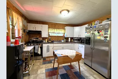 576 S Green Street, White Cloud, MI 49349 - Photo 11