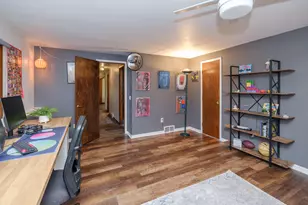 9951 Springwood Dr, Kalamazoo, MI 49009 - Photo 33