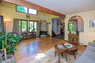 9951 Springwood Dr, Kalamazoo, MI 49009 - Photo 5