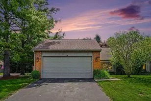 213 Raintree Cir, Kalamazoo, MI 49006 - Photo 1