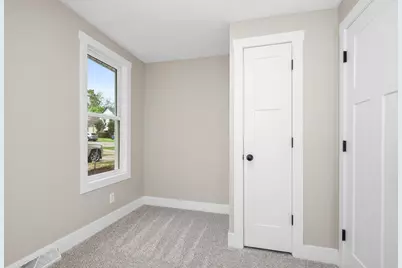 1312 Crosby Street NW, Grand Rapids, MI 49504 - Photo 17