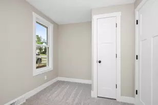 1312 Crosby St NW, Grand Rapids, MI 49504 - Photo 17