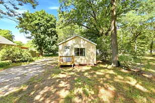 2933 Valk St, Muskegon, MI 49444 - Photo 3
