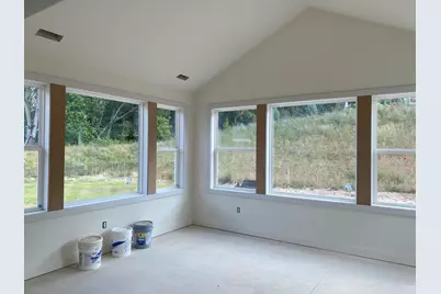 4688 Knapp Bluff Drive NE, Grand Rapids, MI 49525 - Photo 11