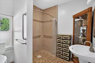 728 W Hanover St, Marshall, MI 49068 - Photo 13