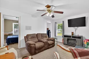 728 W Hanover St, Marshall, MI 49068 - Photo 49