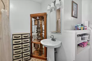 728 W Hanover St, Marshall, MI 49068 - Photo 11