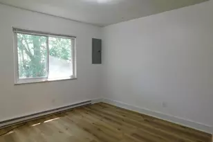 245 Brookridge Ct, Ann Arbor, MI 48103 - Photo 5