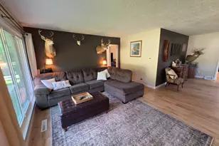 3456 Acacia Blvd, Jackson, MI 49203 - Photo 3