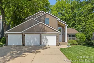 6007 Arroyo Vista Dr NE, Rockford, MI 49341 - Photo 1