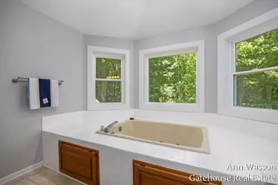 6007 Arroyo Vista Drive NE, Rockford, MI 49341 - Photo 25